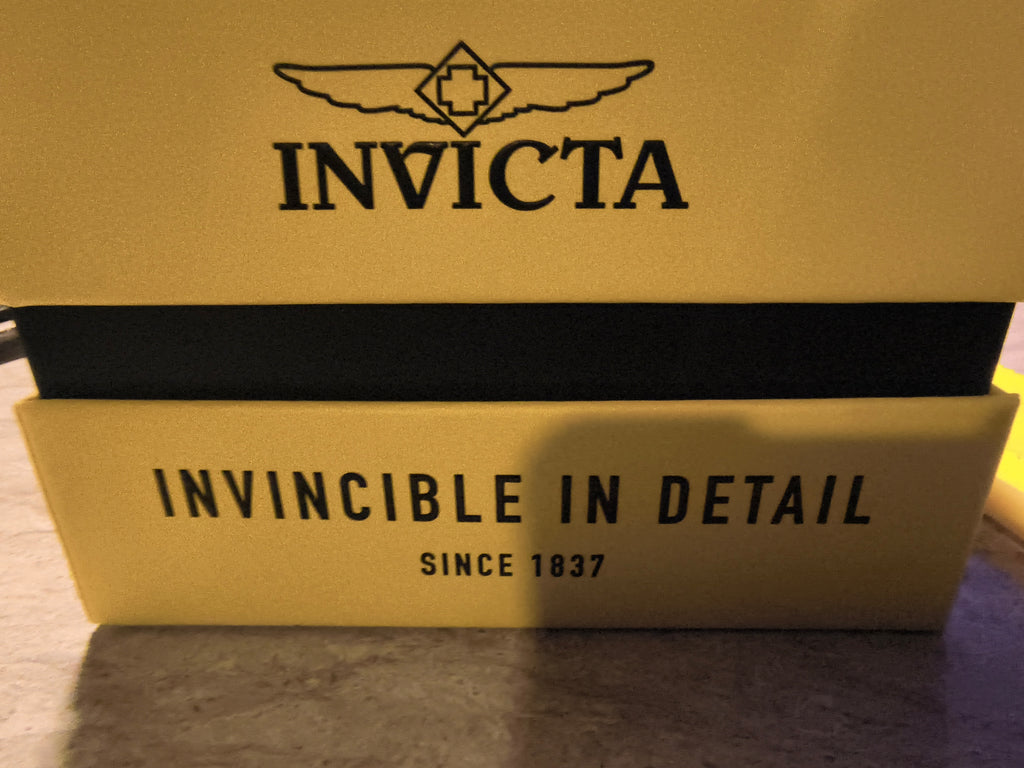 Invicta skydiver